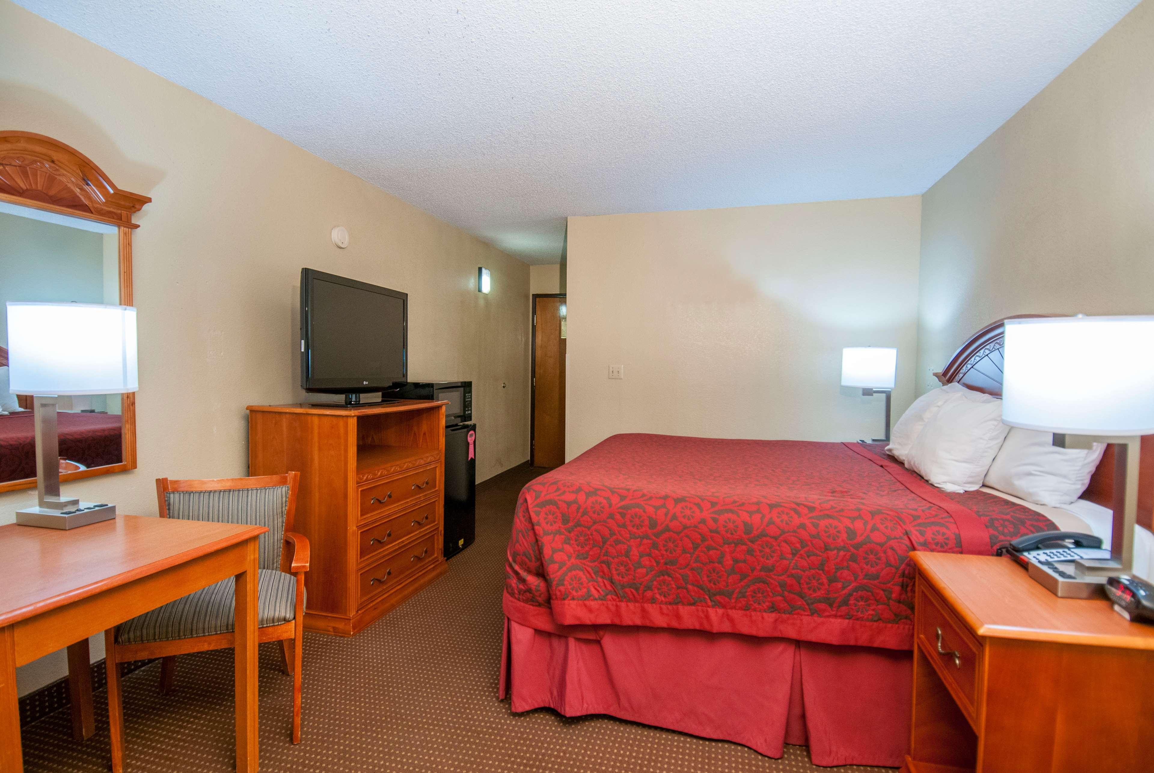 Days Inn By Wyndham Pauls Valley Exteriör bild