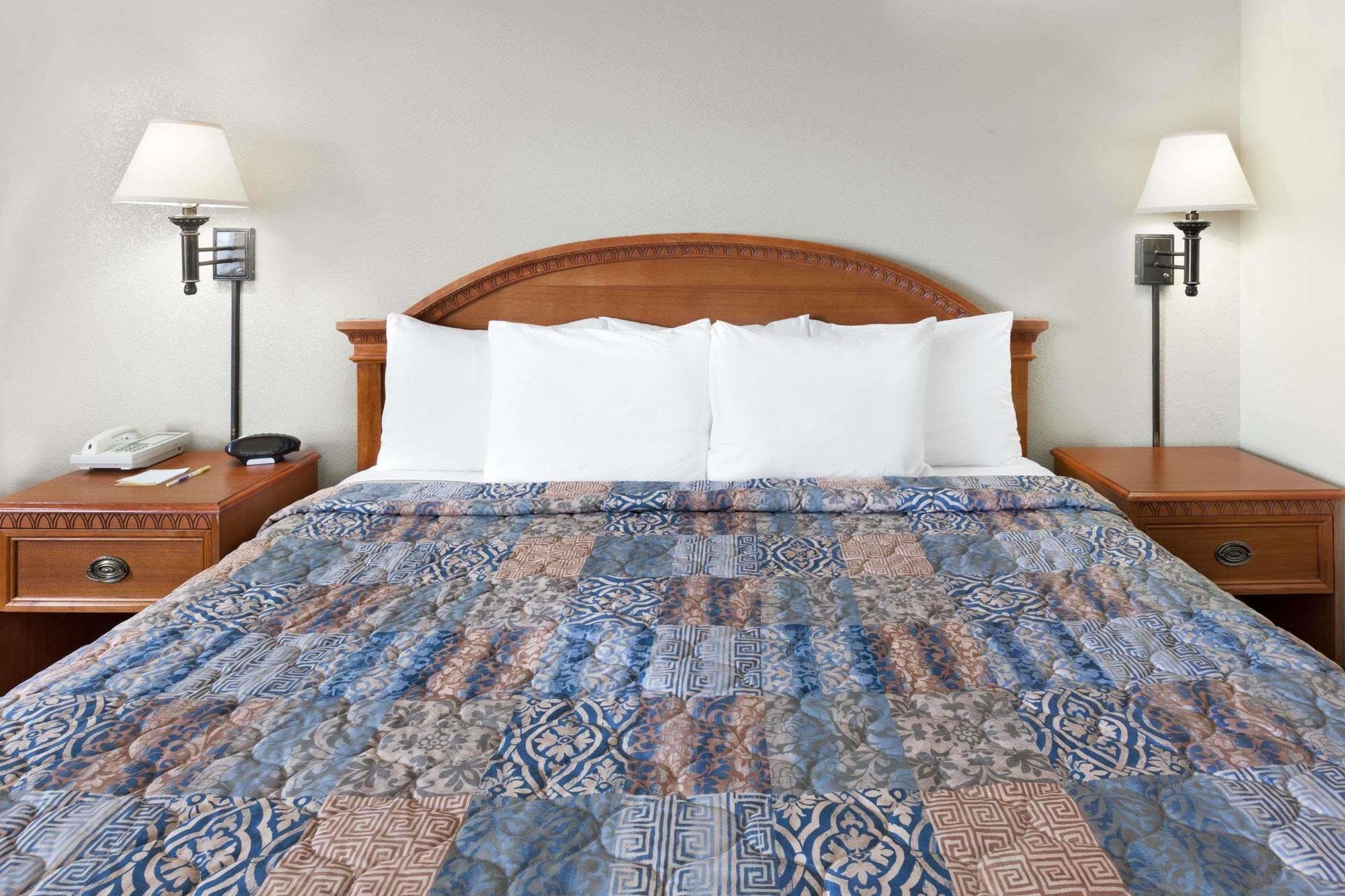 Days Inn By Wyndham Pauls Valley Exteriör bild